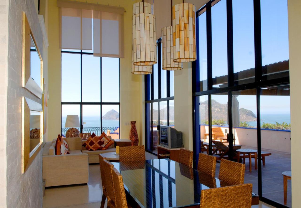 Royal Villas Resort Mazatlán Eksteriør bilde The Sky Bar